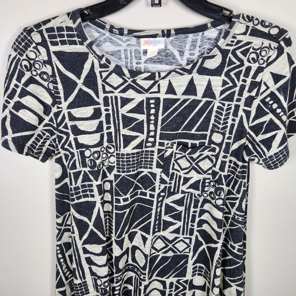 Lularoe Dress Womens XXS Black Carly Swing Aztec Geometric Tribal High Low - Picture 2 of 11